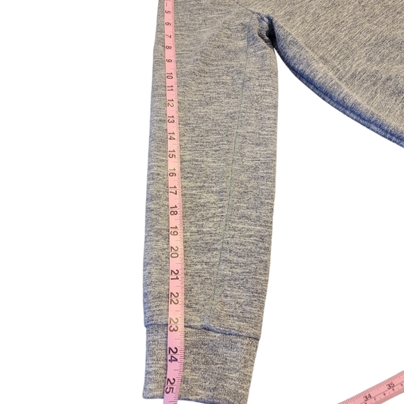 Banana Republic grayish blue crewneck sweater - Picture 5 of 5